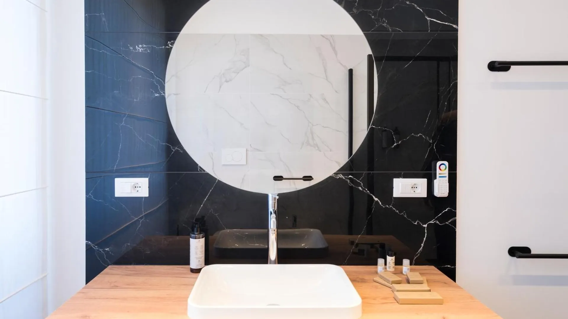 Apartament Savoia Luxury Penthouse Rzym